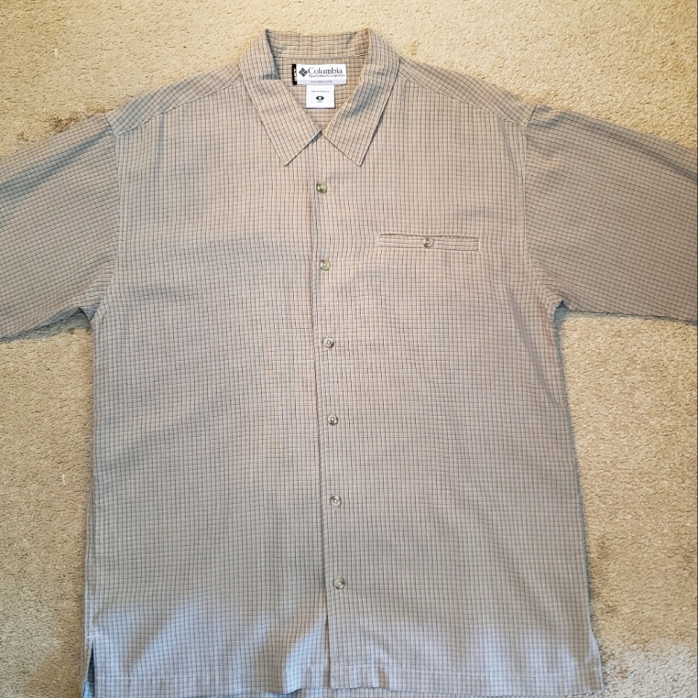 Columbia GRT M Sport Button Up Shirt Beige Tan Fishing